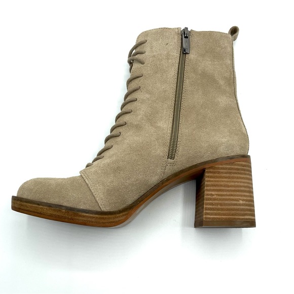 Vince Camuto Kymra Suede Ankle Boots - Picture 7 of 12